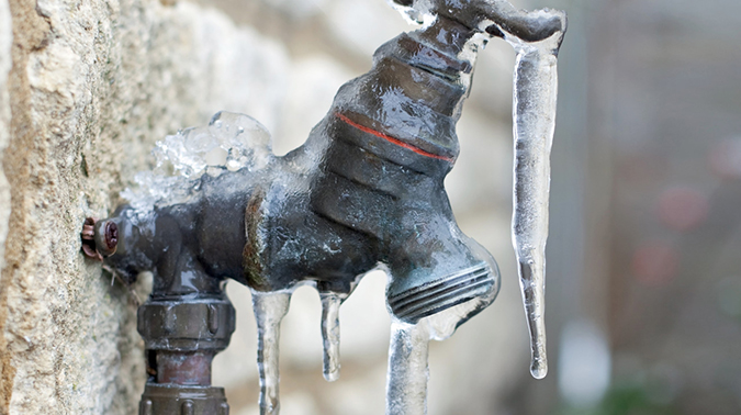 5 Tricks to Keep Your Pipes from Exploding This Winter